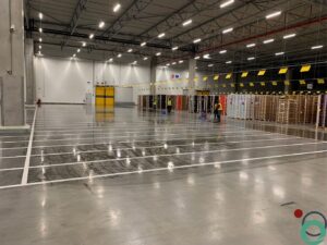 Professionele reiniging van betonvloer met Chemifor OVR SP2 FOOD